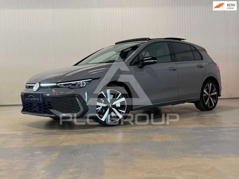 2025 Volkswagen GOLF