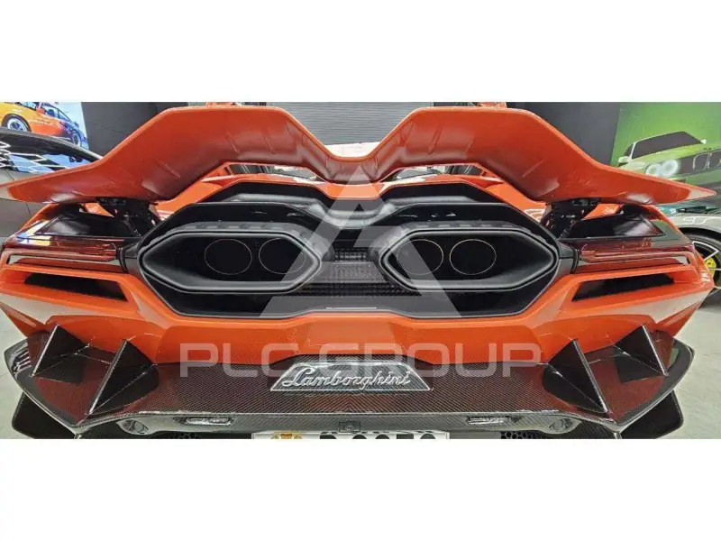 2025 Lamborghini Revuelto