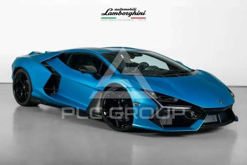2025 Lamborghini Revuelto