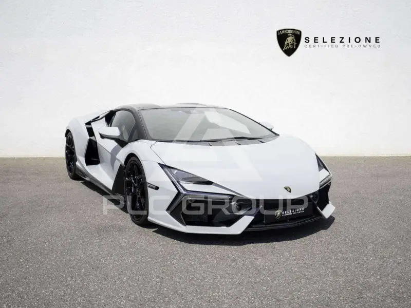 2025 Lamborghini Revuelto