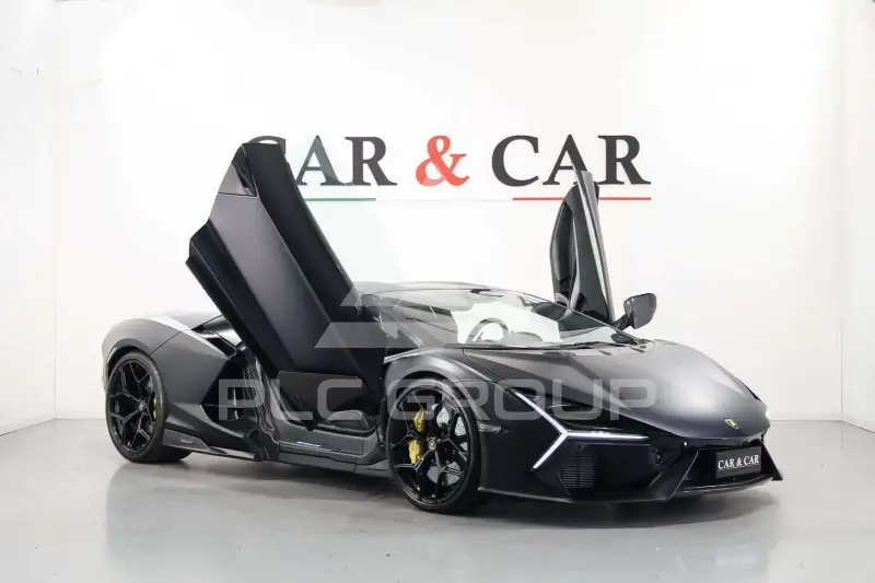 2025 Lamborghini Revuelto