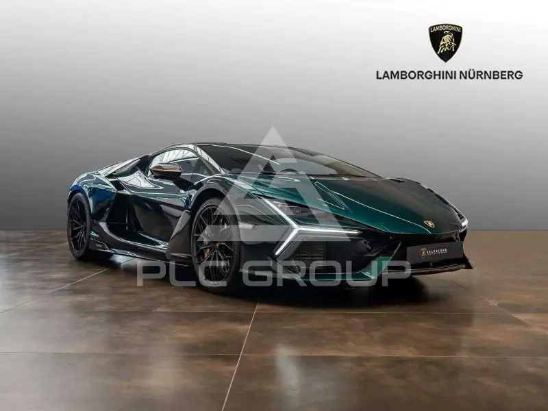 2025 Lamborghini Revuelto