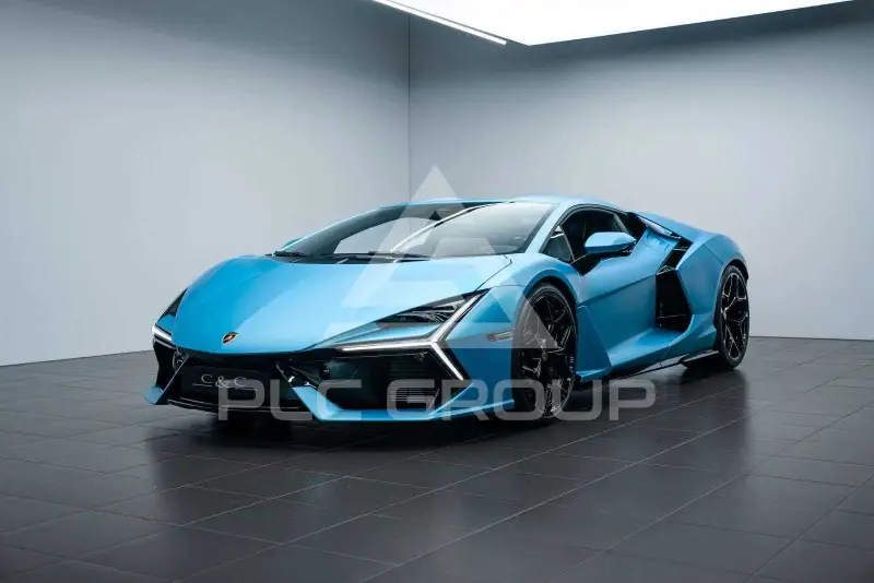 2025 Lamborghini Revuelto