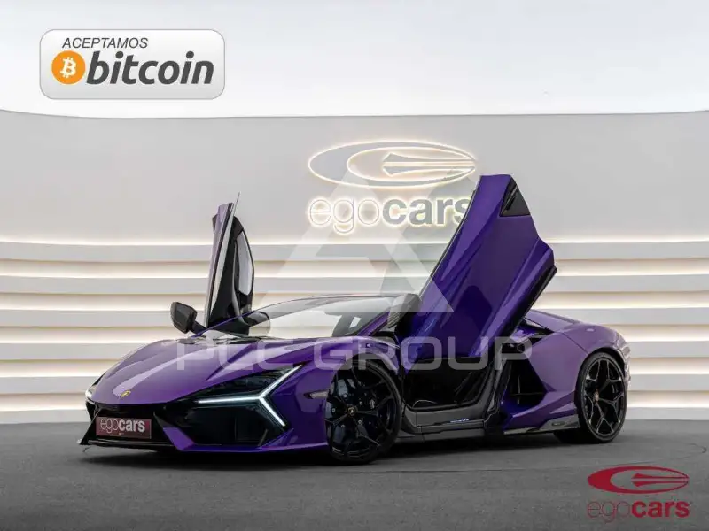 2025 Lamborghini Revuelto