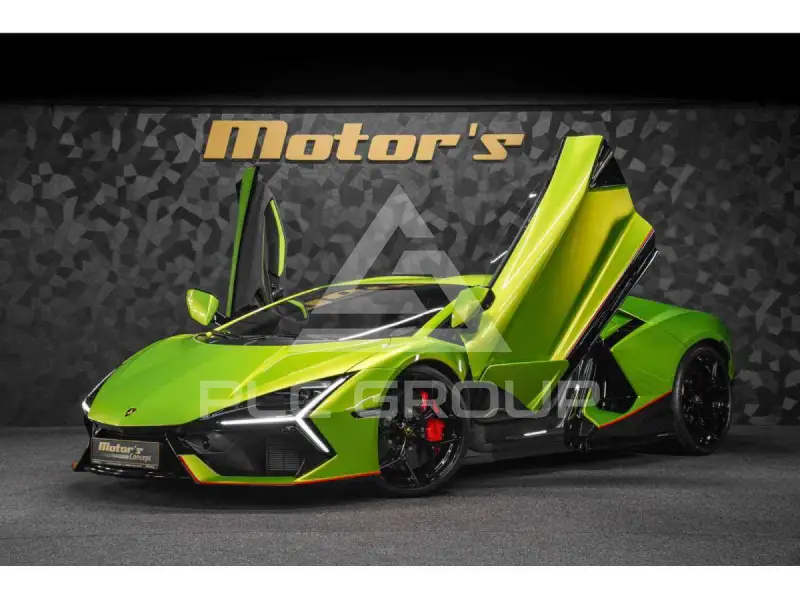 2025 Lamborghini Revuelto
