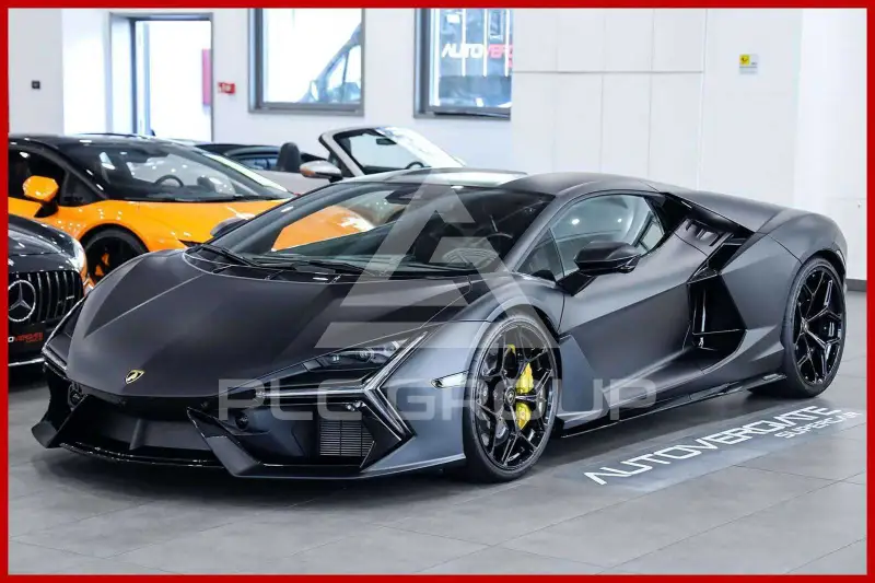 2025 Lamborghini Revuelto