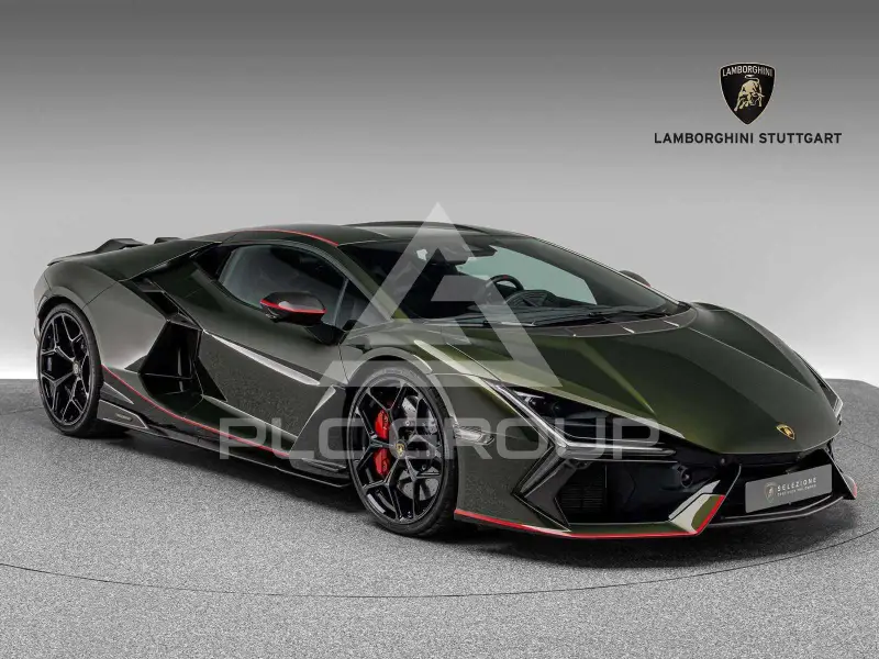 2025 Lamborghini Revuelto