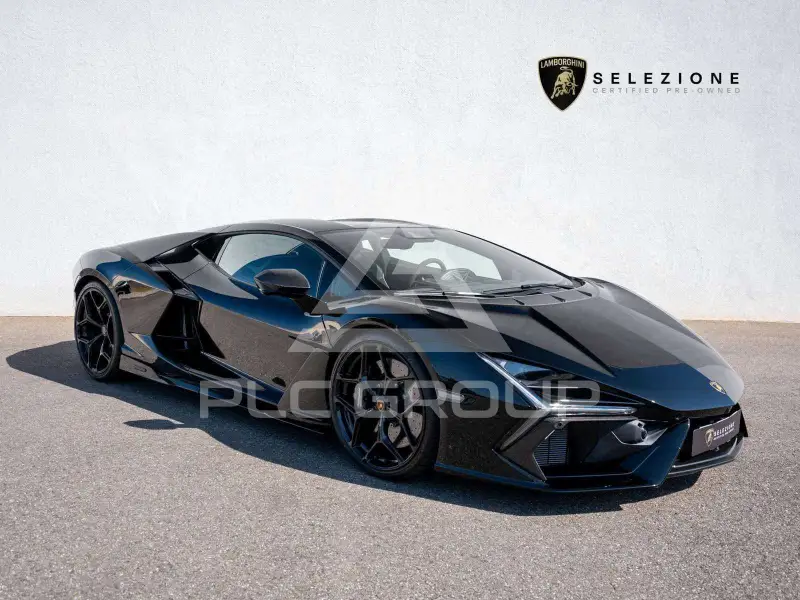 2025 Lamborghini Revuelto
