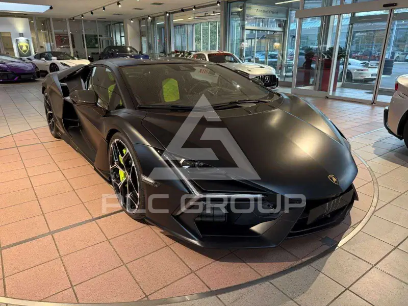 2025 Lamborghini Revuelto