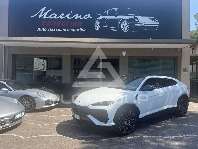2025 Lamborghini Urus