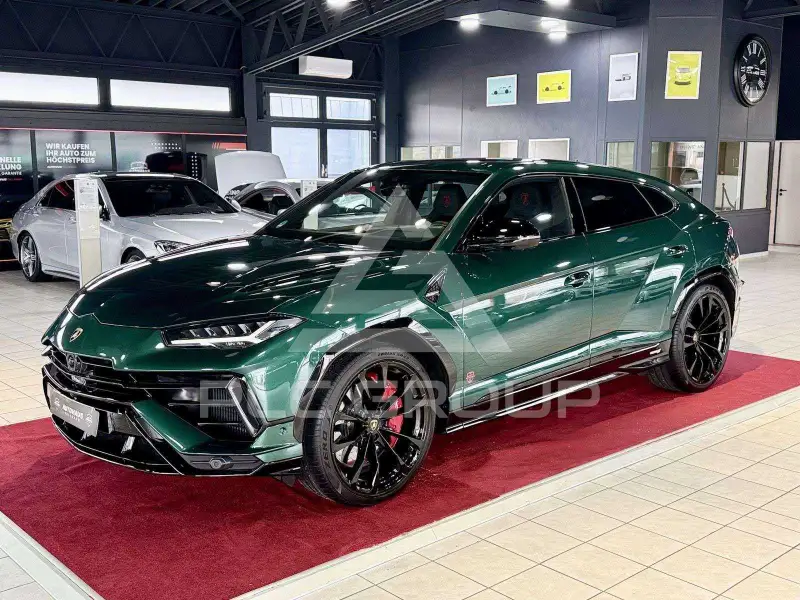 2025 Lamborghini Urus