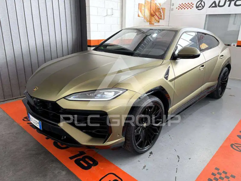 2025 Lamborghini Urus