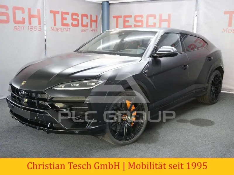 2025 Lamborghini Urus