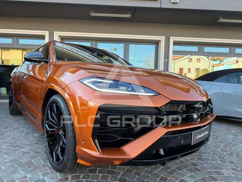2025 Lamborghini Urus