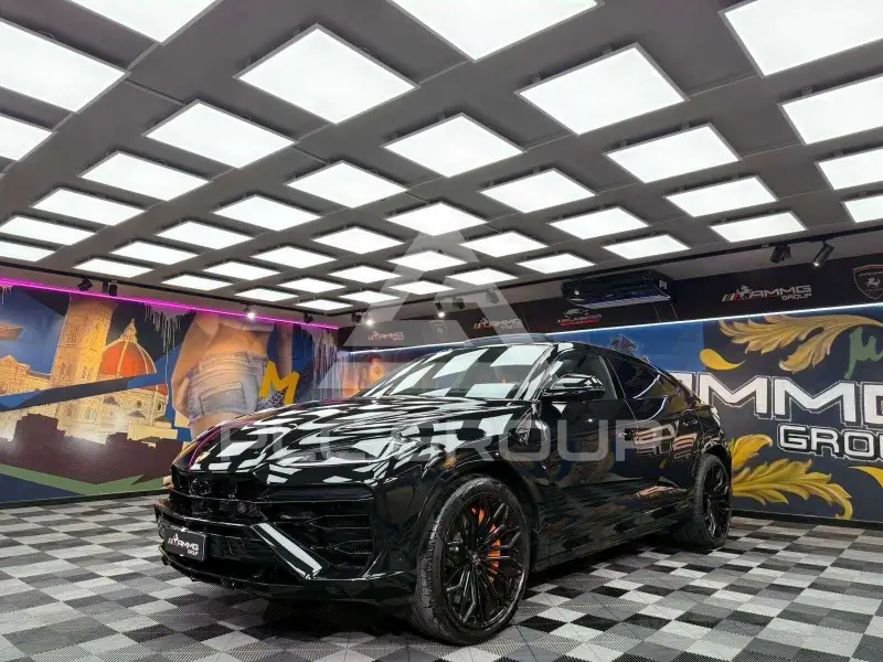 2025 Lamborghini Urus