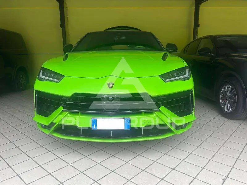 2025 Lamborghini Urus