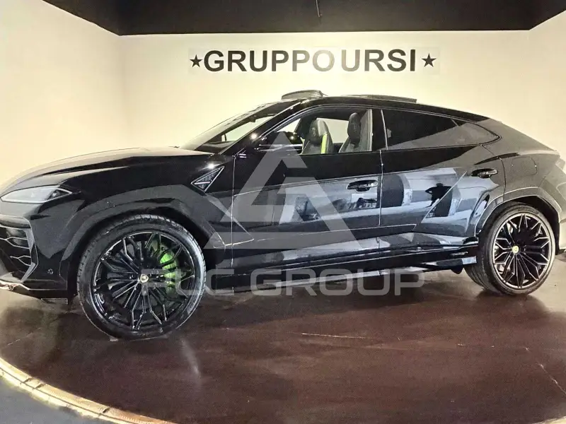 2025 Lamborghini Urus