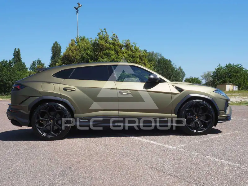 2025 Lamborghini Urus