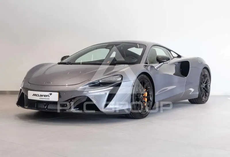2025 McLaren ARTURA