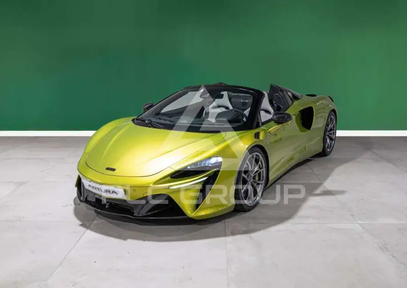 2025 McLaren ARTURA
