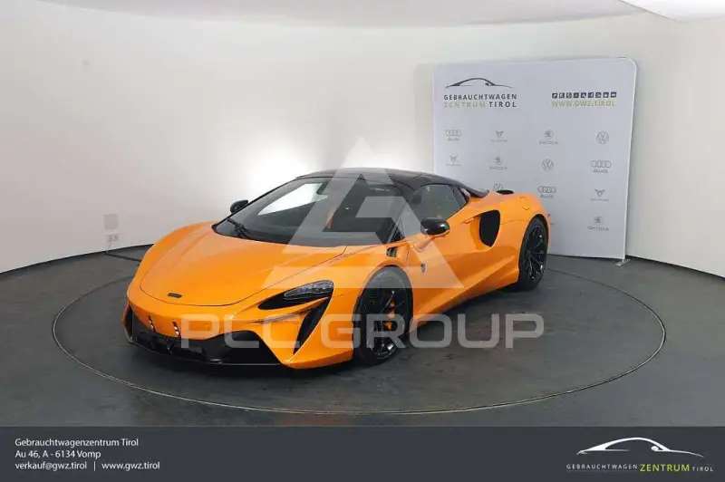 2025 McLaren ARTURA