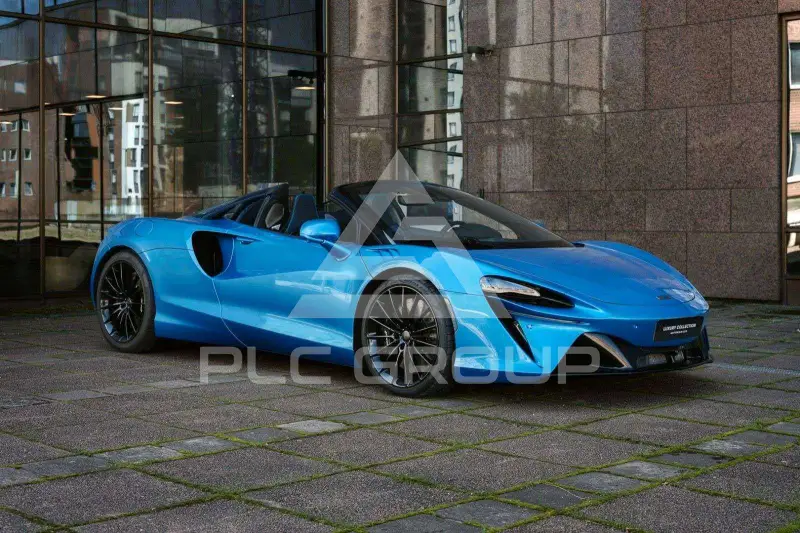 2025 McLaren ARTURA
