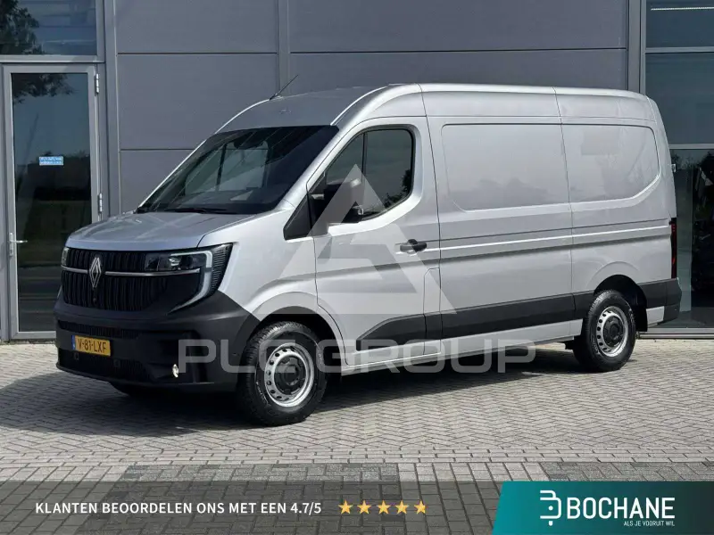 2025 Renault Master