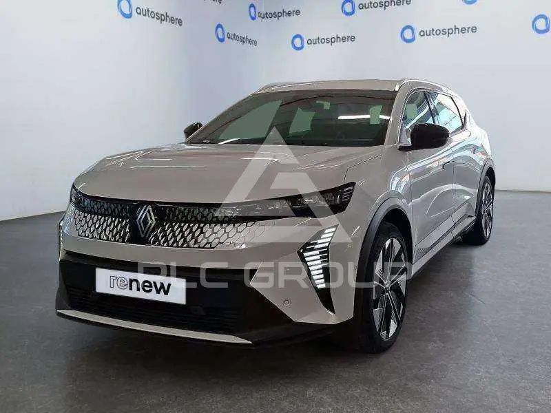 2025 Renault Scenic