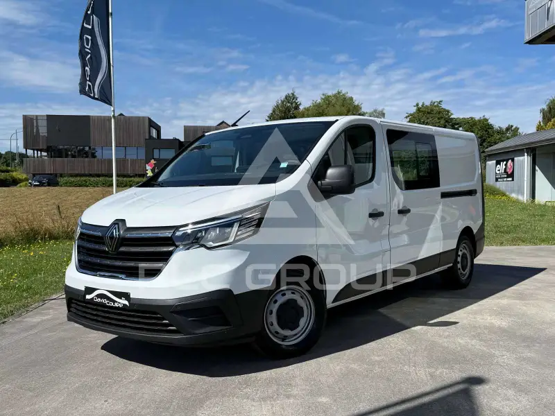 2025 Renault Trafic