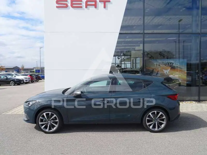 2025 Seat Leon