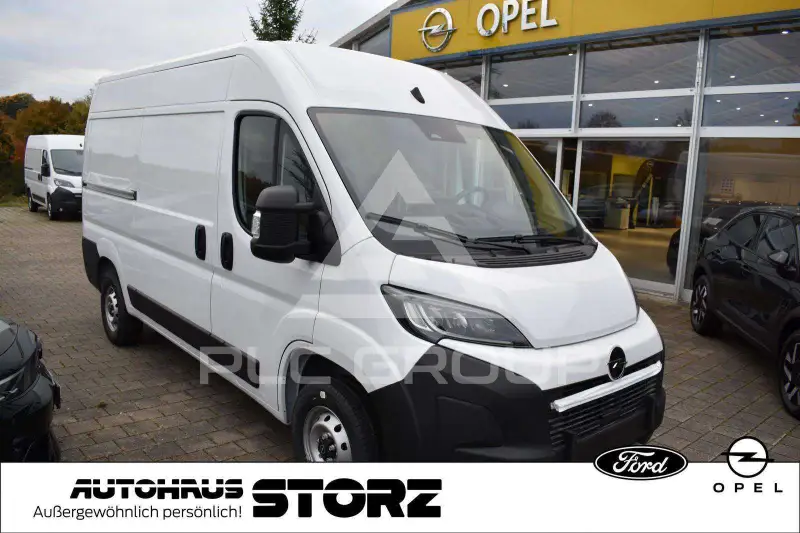 2025 Opel Movano