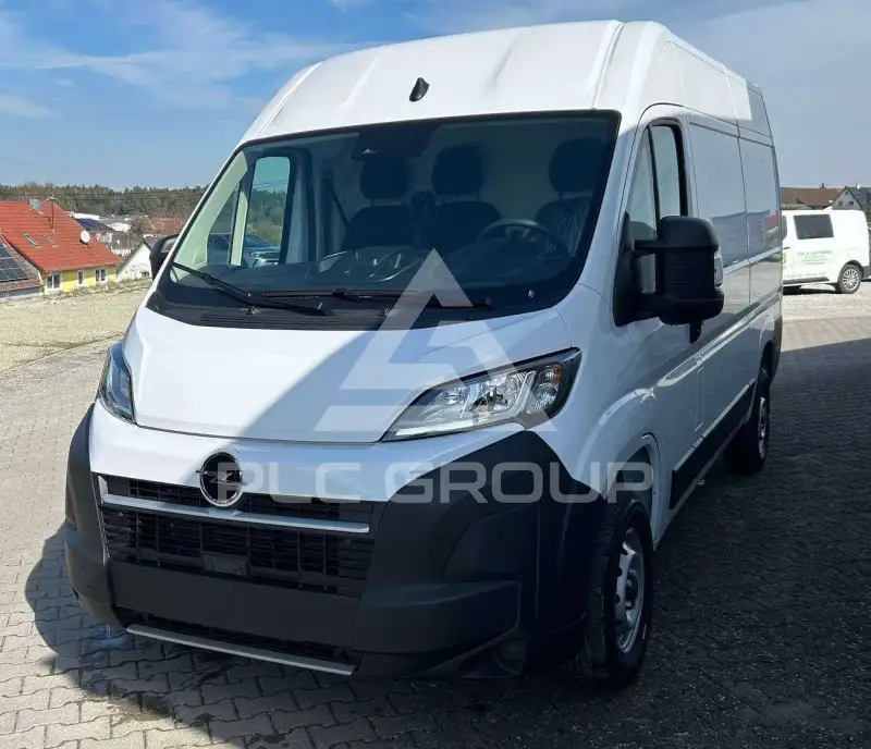 2025 Opel Movano