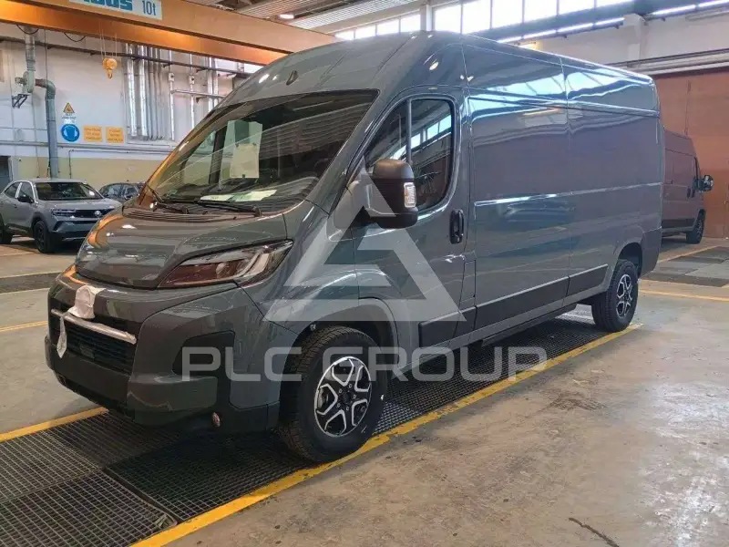 2025 Opel Movano