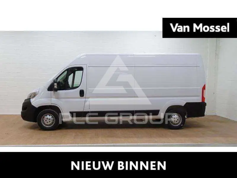 2025 Opel Movano