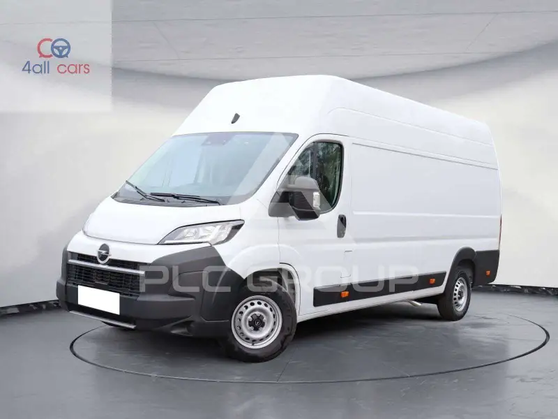 2025 Opel Movano