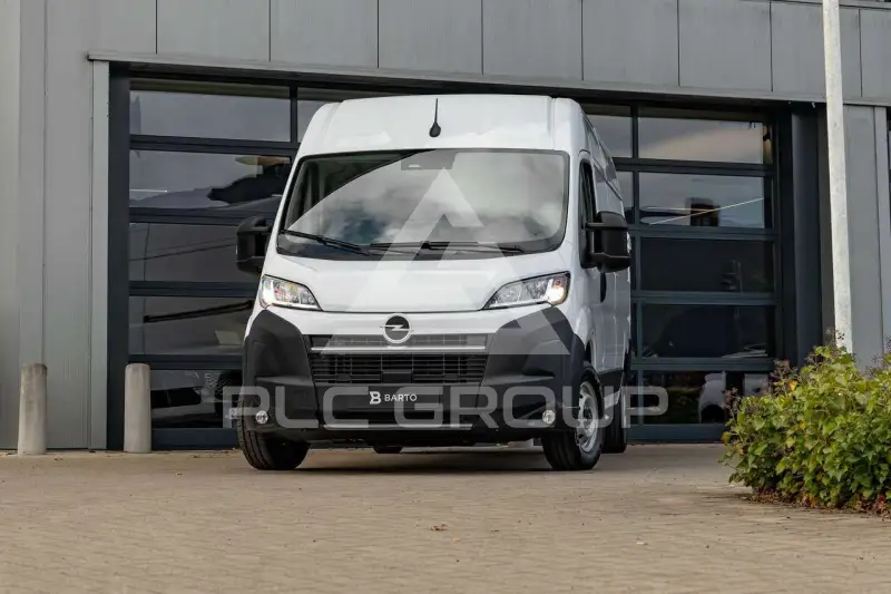 2025 Opel Movano