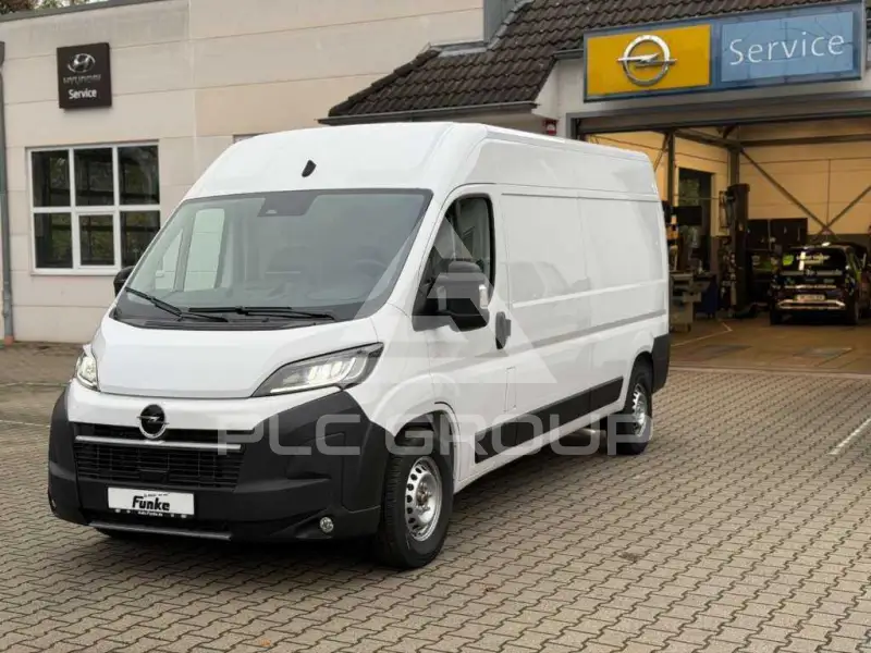 2025 Opel Movano