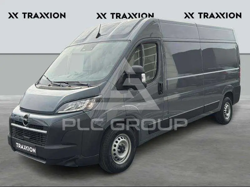 2025 Opel Movano