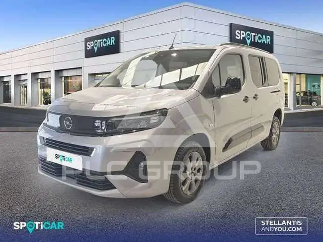2025 Opel Combo