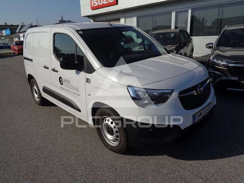 2025 Opel Combo