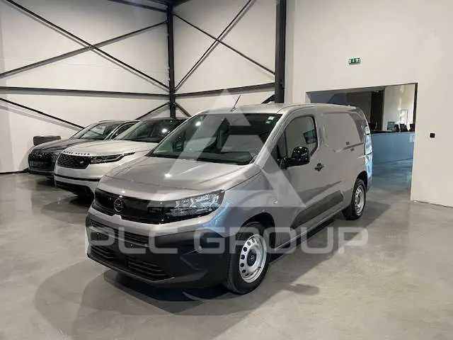 2025 Opel Combo