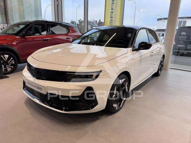 2025 Opel Astra