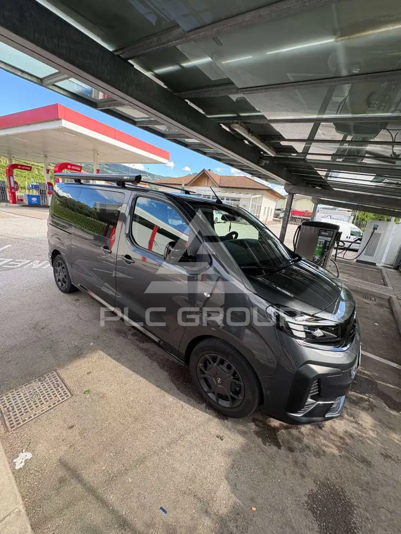 2025 Opel ZAFIRA