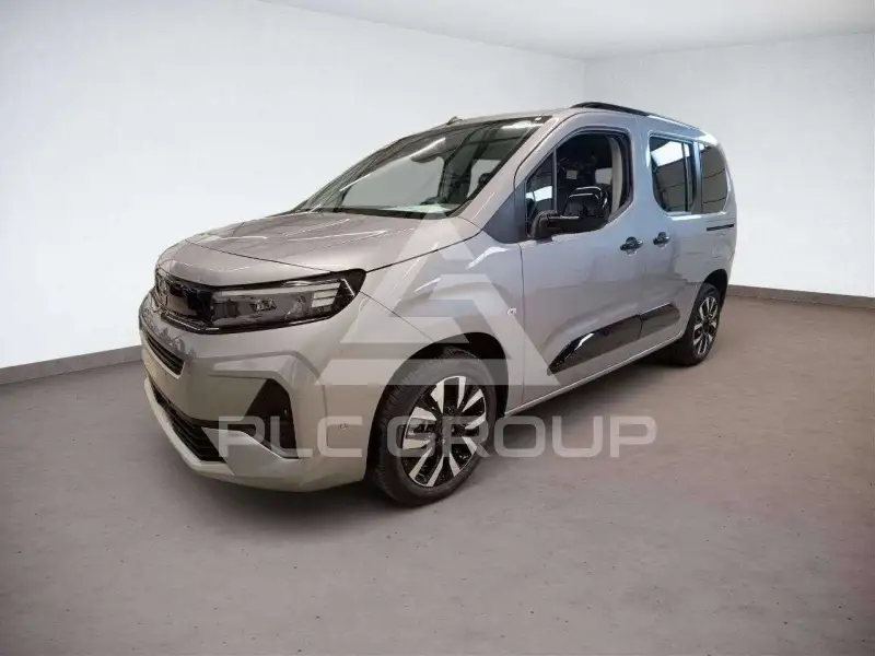 2025 Opel Combo