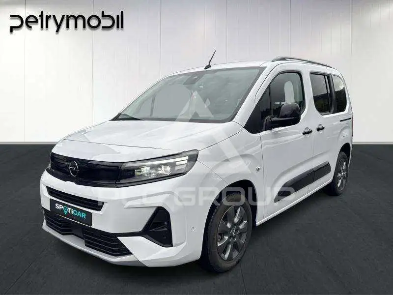 2025 Opel Combo