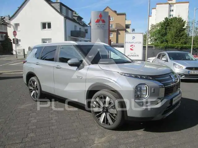 2026 Mitsubishi OUTLANDER