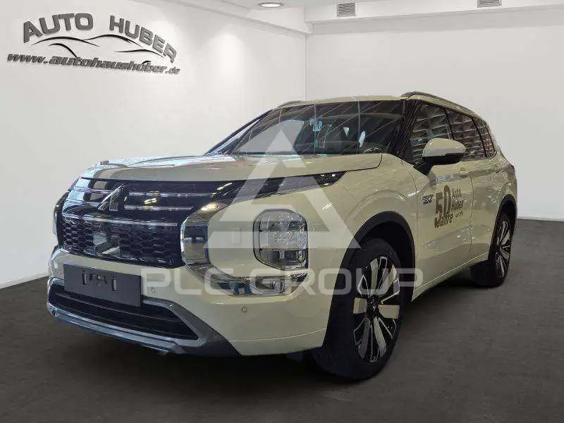 2026 Mitsubishi OUTLANDER