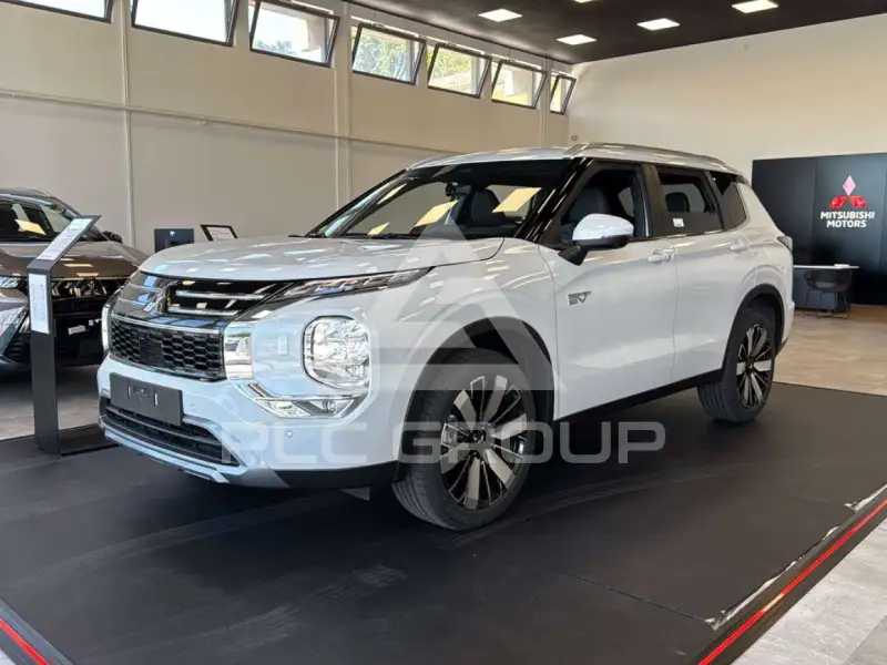 2026 Mitsubishi OUTLANDER