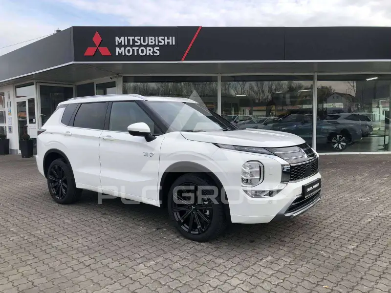 2026 Mitsubishi OUTLANDER