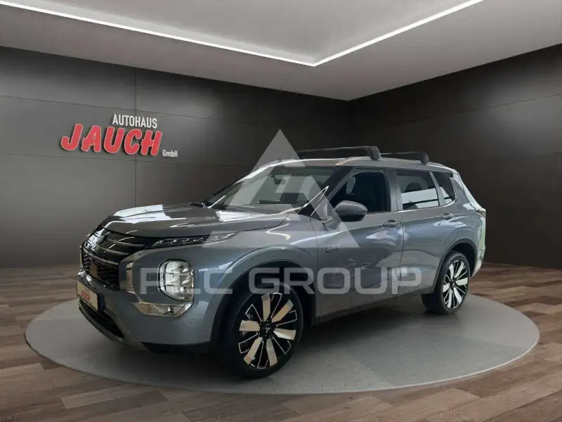 2026 Mitsubishi OUTLANDER
